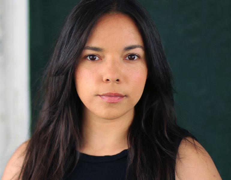 Lisa Nasson's Headshot